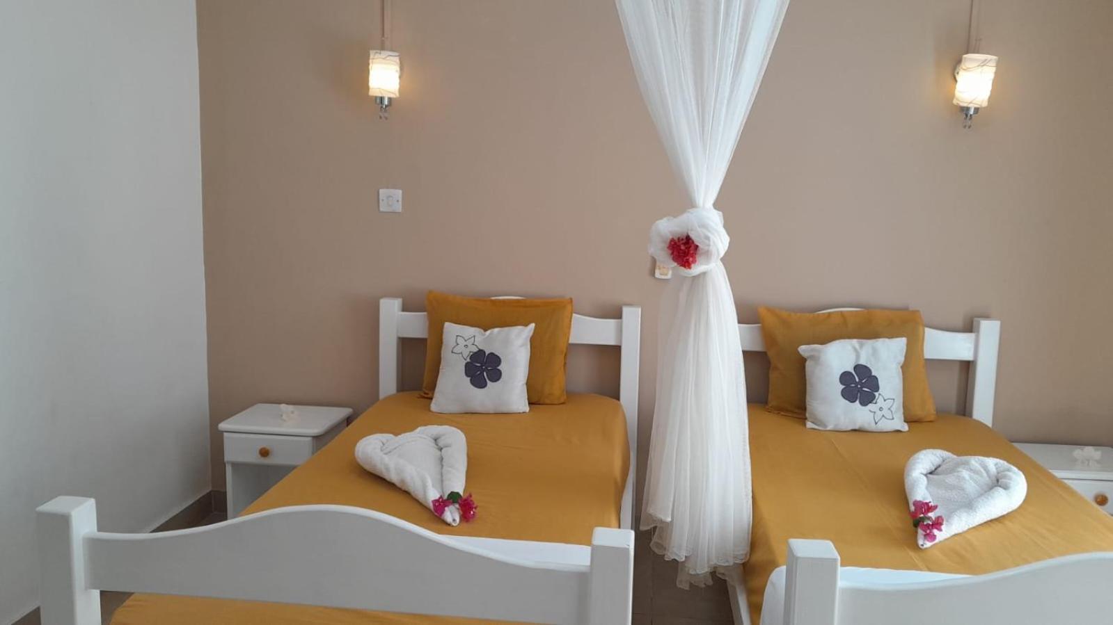 Jolie Villa Santa Avec Piscine بوينتي أو بيتشيز المظهر الخارجي الصورة