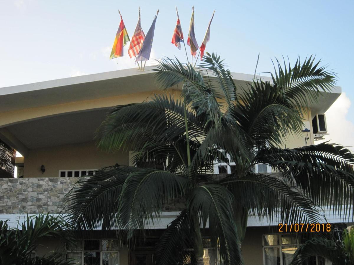 Jolie Villa Santa Avec Piscine بوينتي أو بيتشيز المظهر الخارجي الصورة
